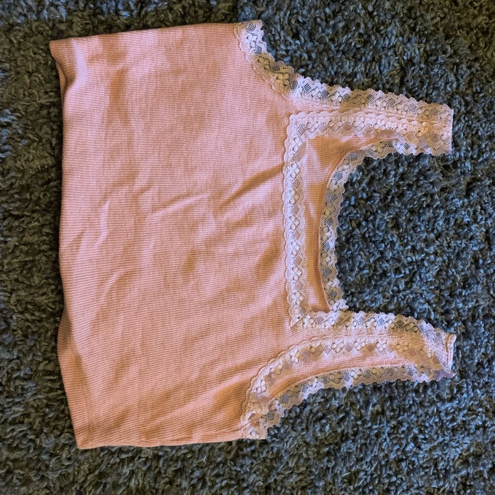 baby pink lace crop top